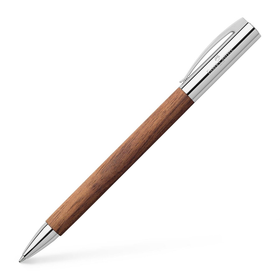 kuličkové pero ambition walnut wood twist