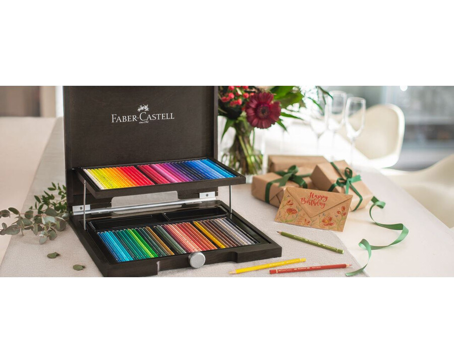 barevná tužka polychromos